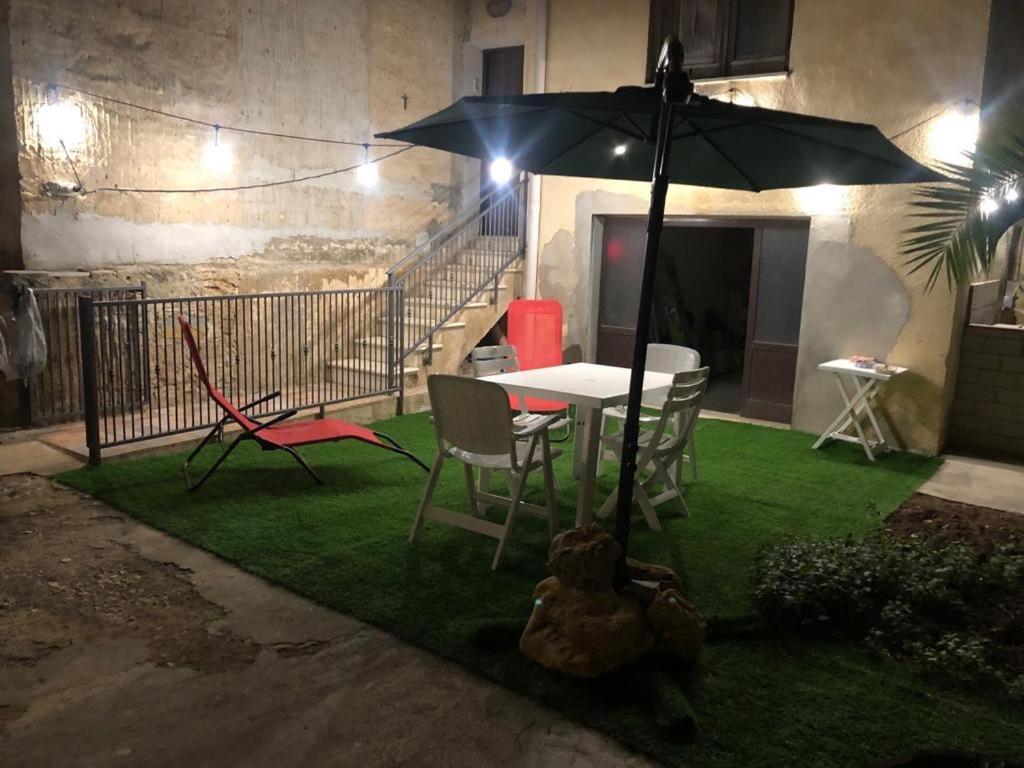 Casa Del Nespolo Tonnara di Bonagia Exterior foto